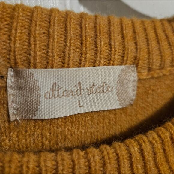 Altar'd State Cropped pullover sweater Long Sleeves Polka dot floral accents L - Picture 6 of 9